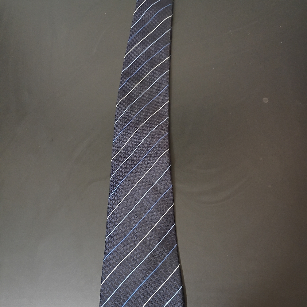 Louis Vuitton Navy Blue Tie with White Stripes